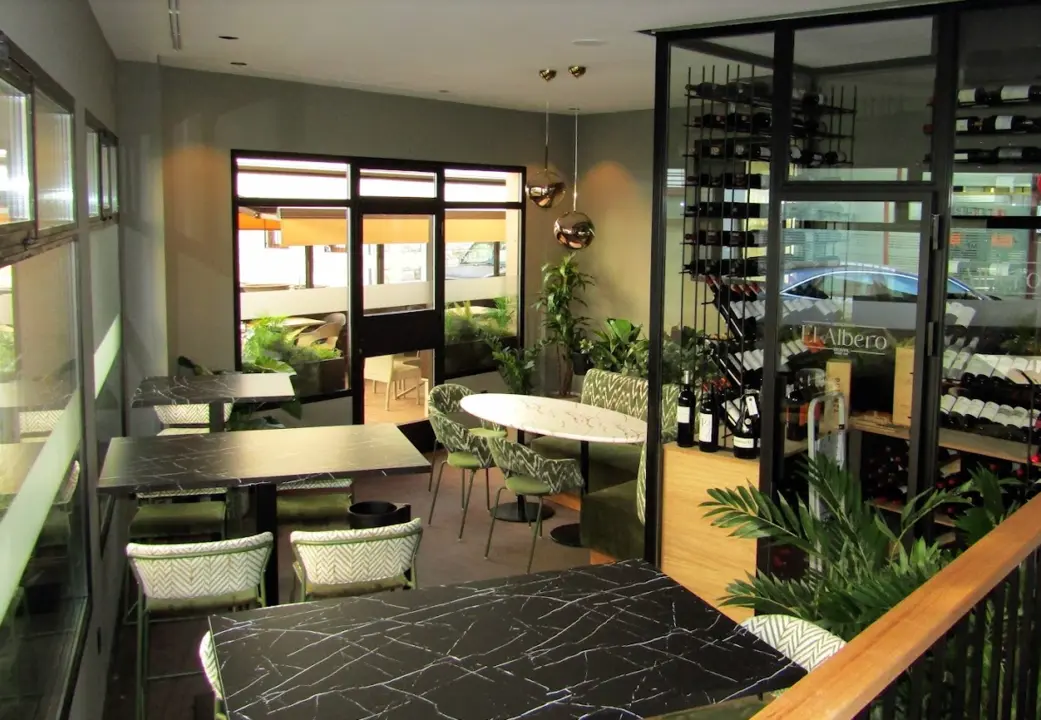Restaurate El Albero