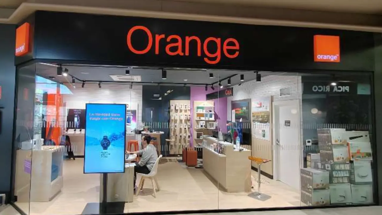 Orange