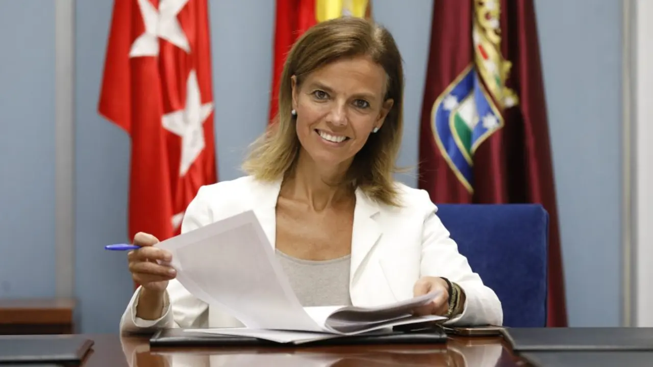 Almudena Ma&iacute;llo