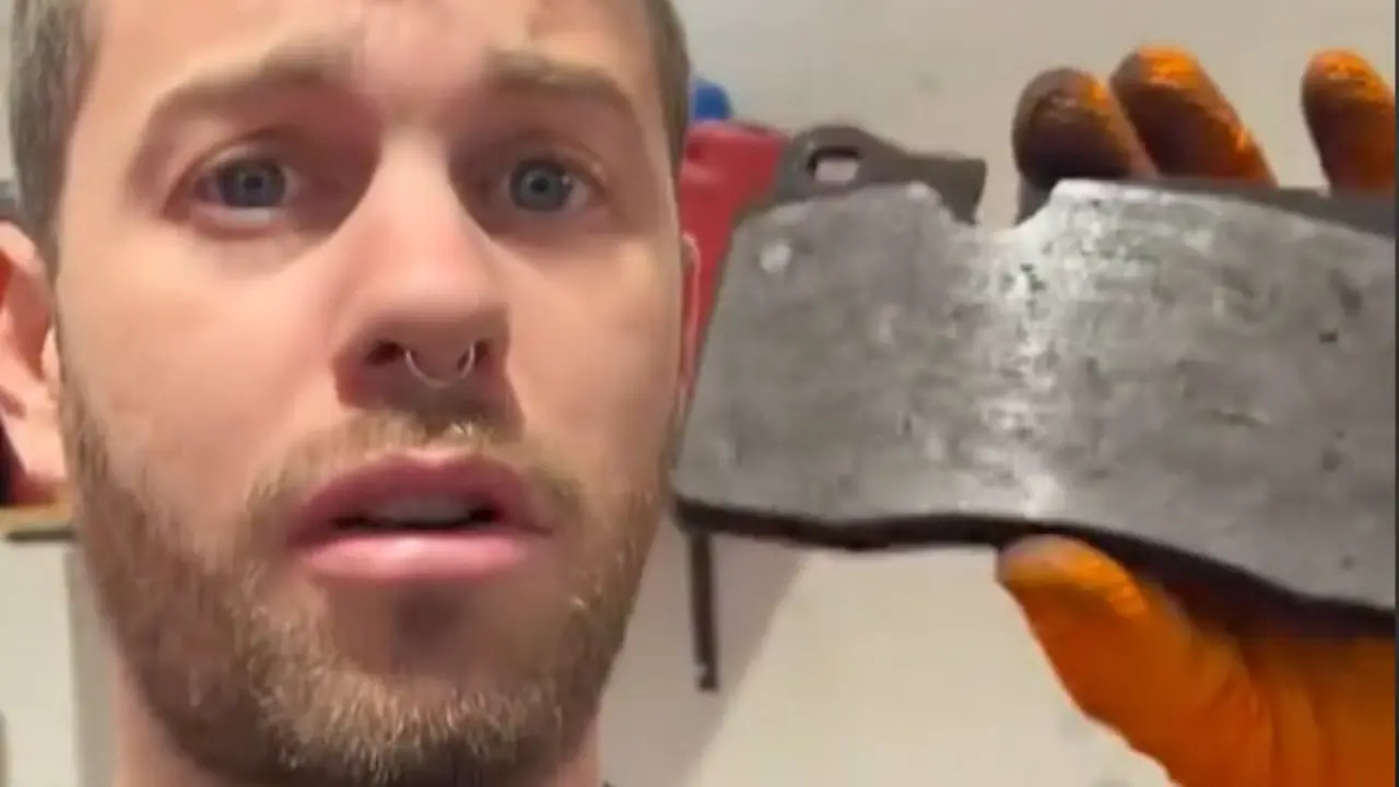 Miquel Turbo y la pastilla de freno del Cupra
