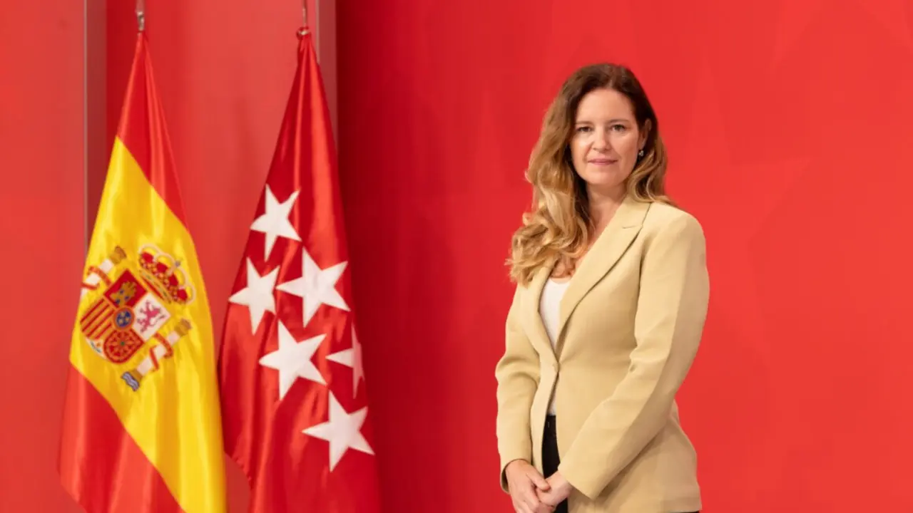 Ana D&aacute;vila